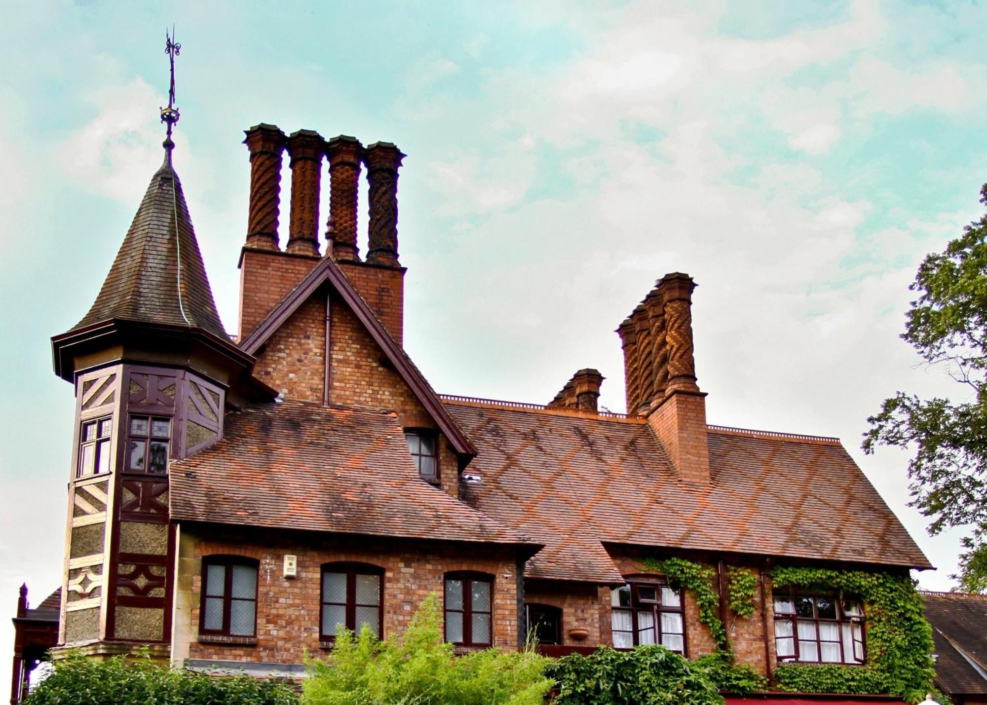 The Five Arrows Hotel Уоддесдон Экстерьер фото