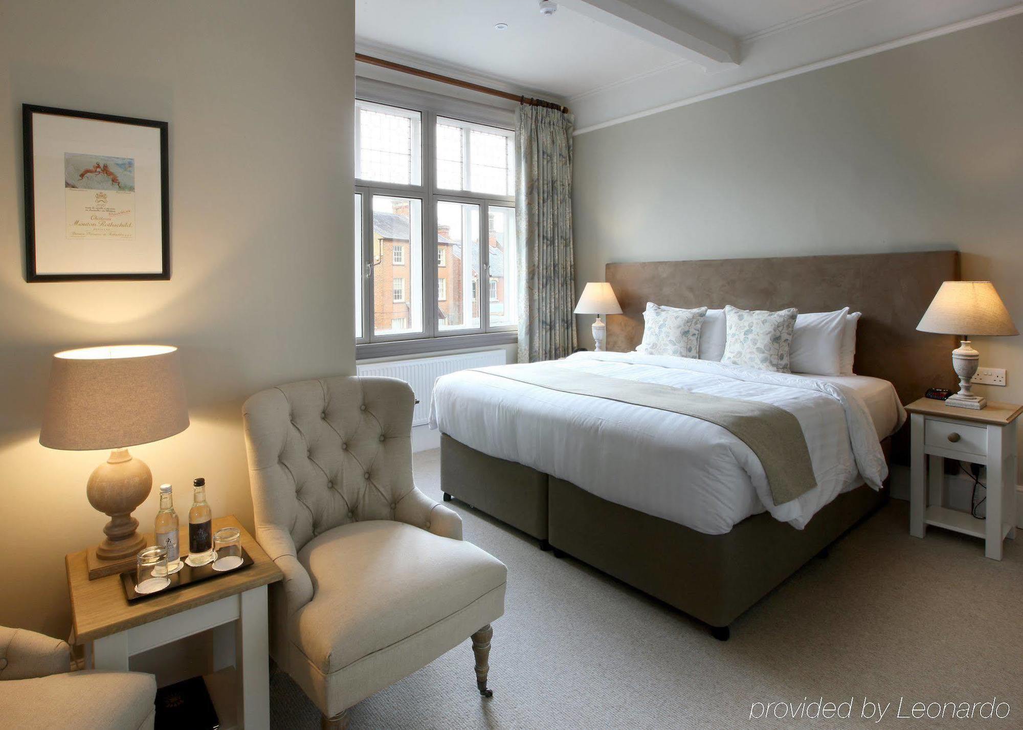 The Five Arrows Hotel Уоддесдон Экстерьер фото
